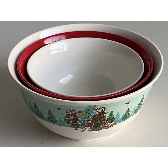 Set Of 3 DISNEY PARKS MICKEY & FRIENDS CHRISTMAS NESTING MIXING BOWLS NEW - Picture 3 of 12